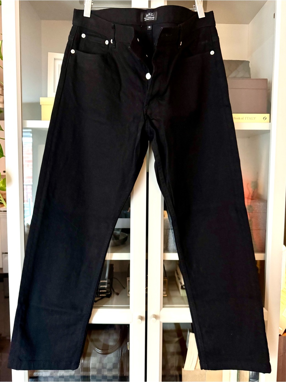 APC Petit Standard 36x28 Black Slim Denim